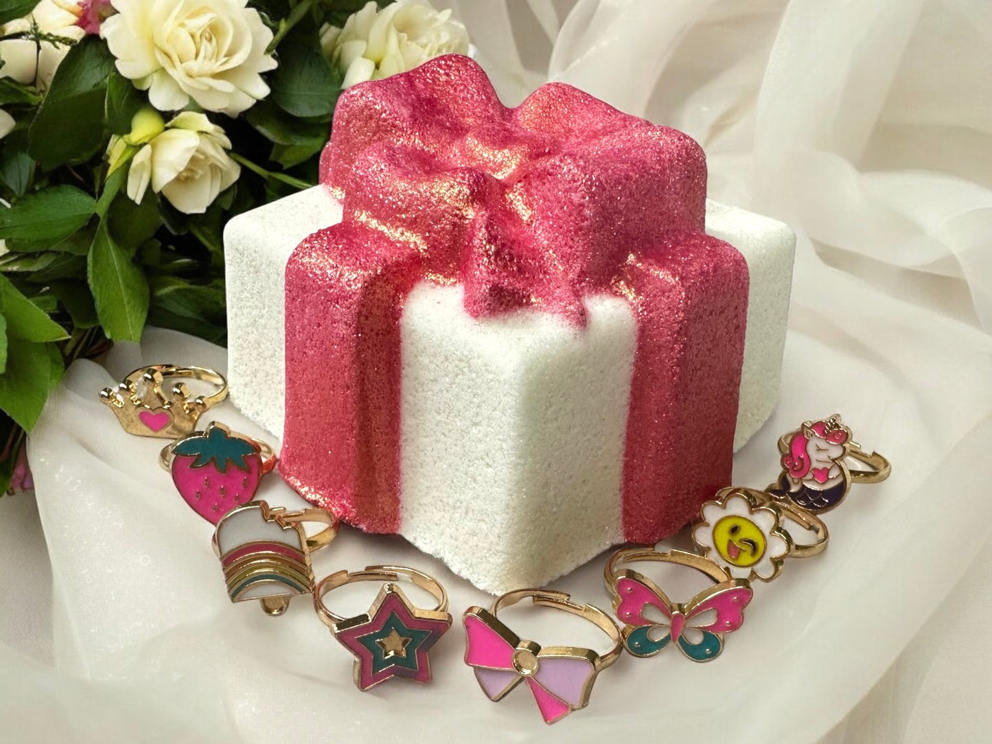 Present Bath Bomb with Ring Surprise