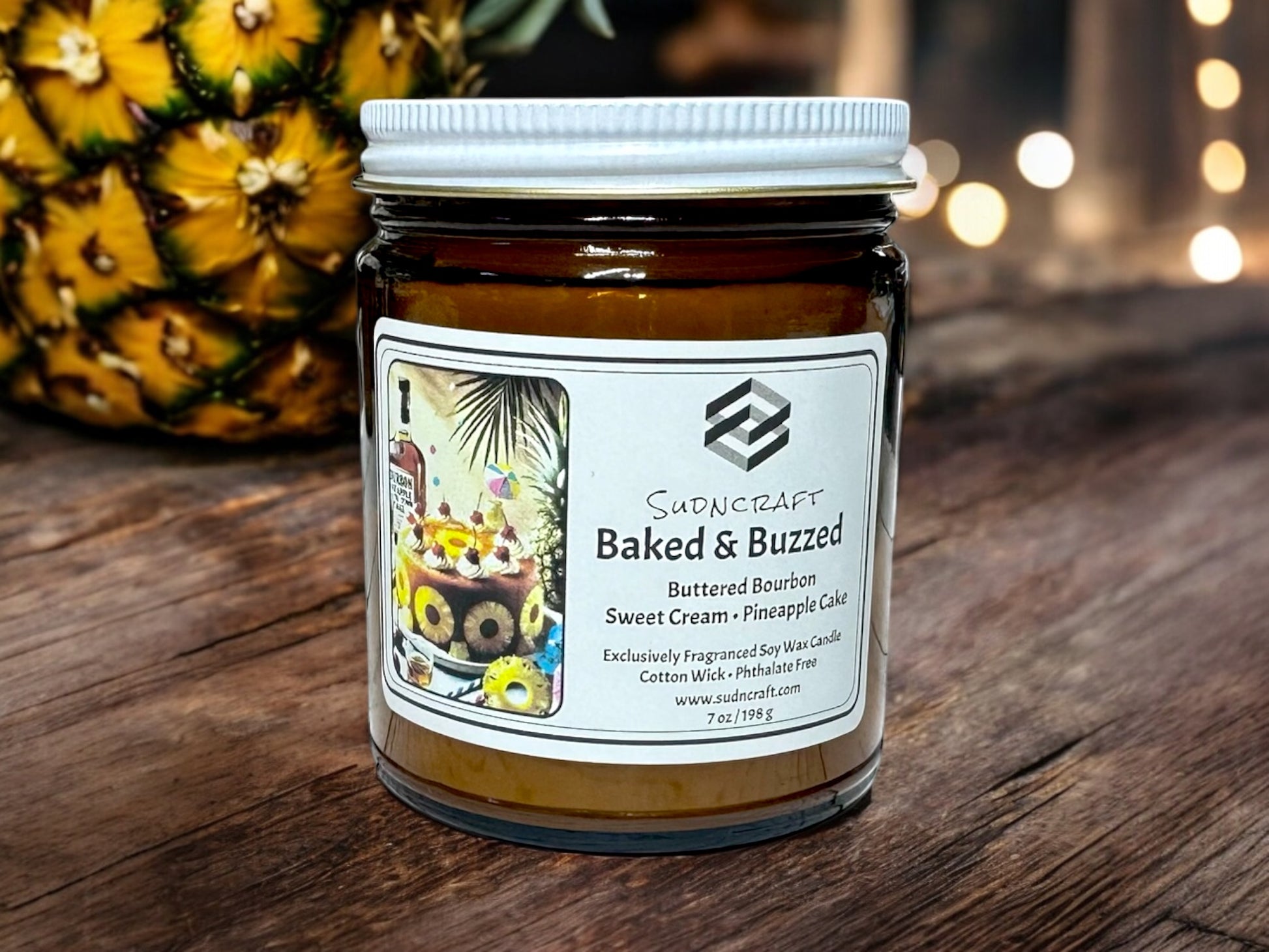 Strong-scented candles with warm, dessert-like aromas.Best bakery-scented candles for a cozy home. Buttered Rum Pineapple Upside Down Cake.