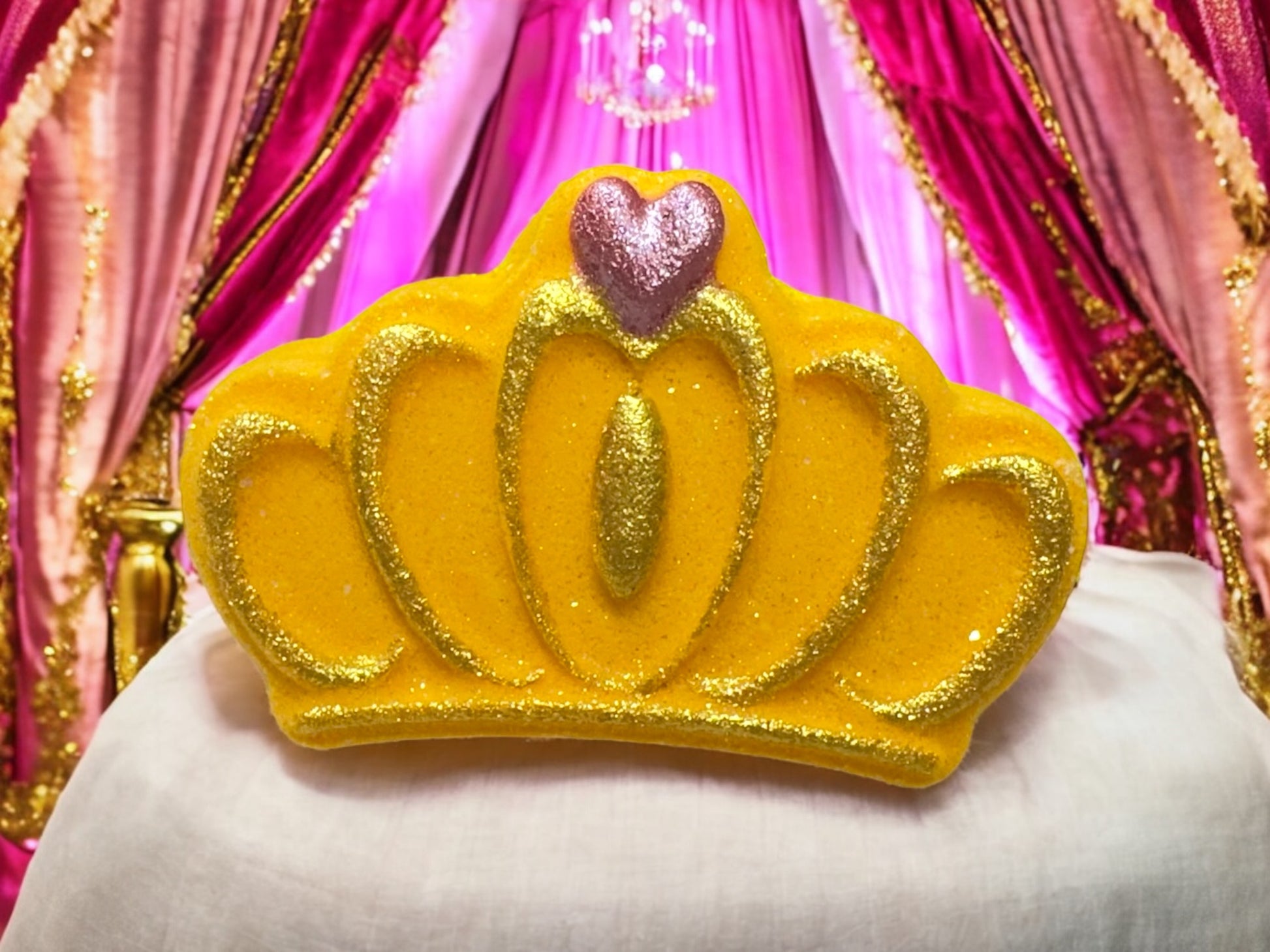 Transform your tub into a royal spa with our sparkly Princess Crown Bath Bomb!
Shaped like a crown and bursting with hidden colors, this fizzy gem makes bath time feel like a magical moment from your favorite fairytale.