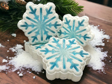 Load image into Gallery viewer, Snow Snowflake Bath Bomb
