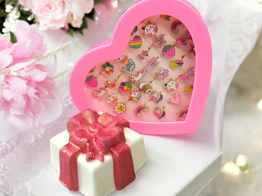 Present Bath Bomb with Ring Surprise