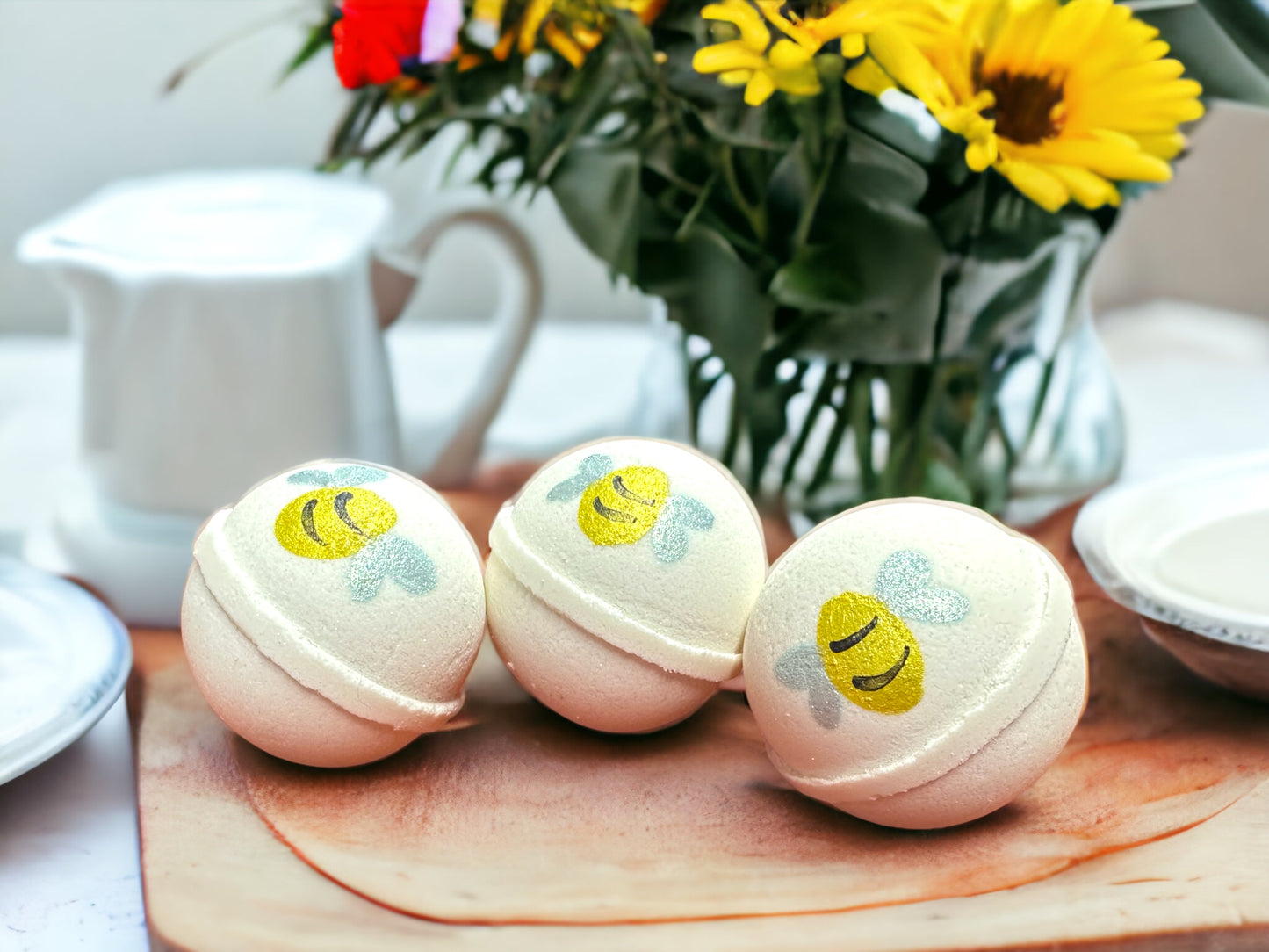 Buttermilk Bee Bath Bomb