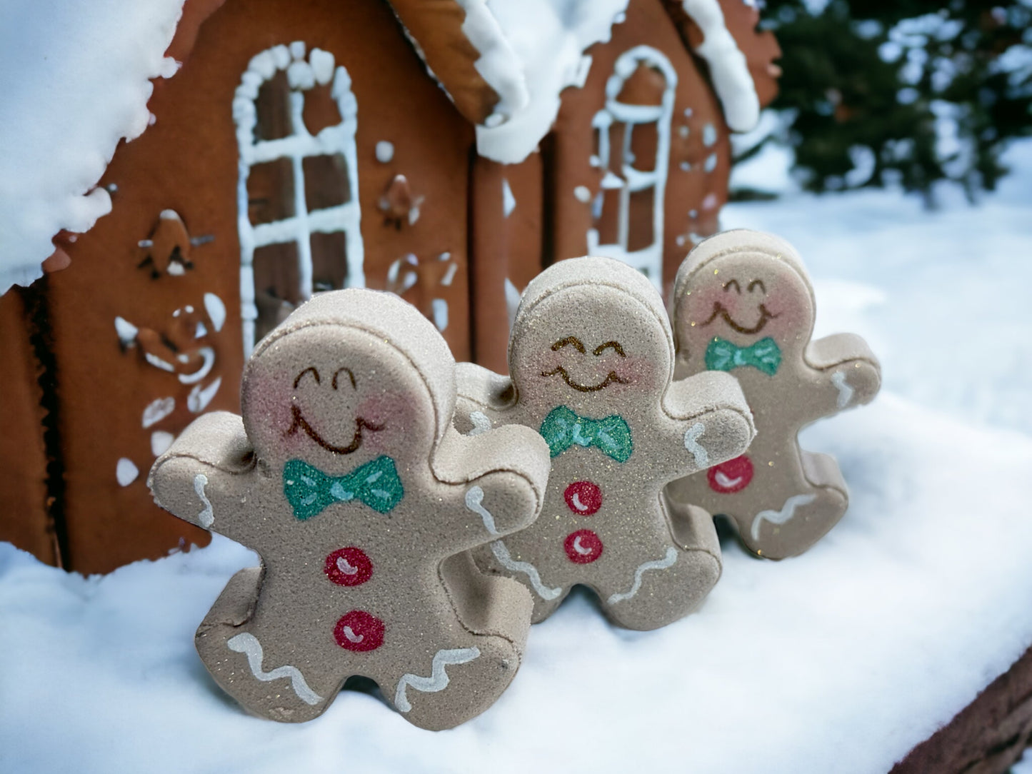 Gingerbread Man Bath Bomb